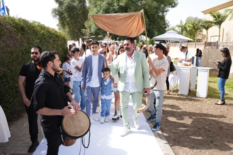 יוגב-רווח-כניסה2-768x511